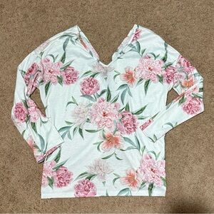 Floral V-Neck Long Sleeve Top - Open back
